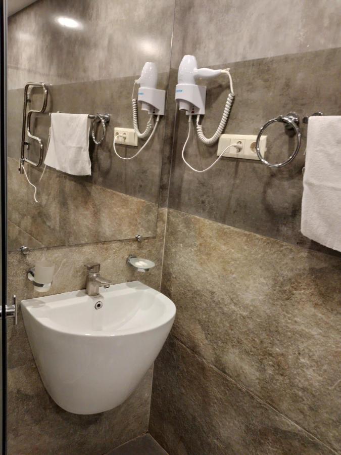 יירבאן Boutique Living Hotel מראה חיצוני תמונה