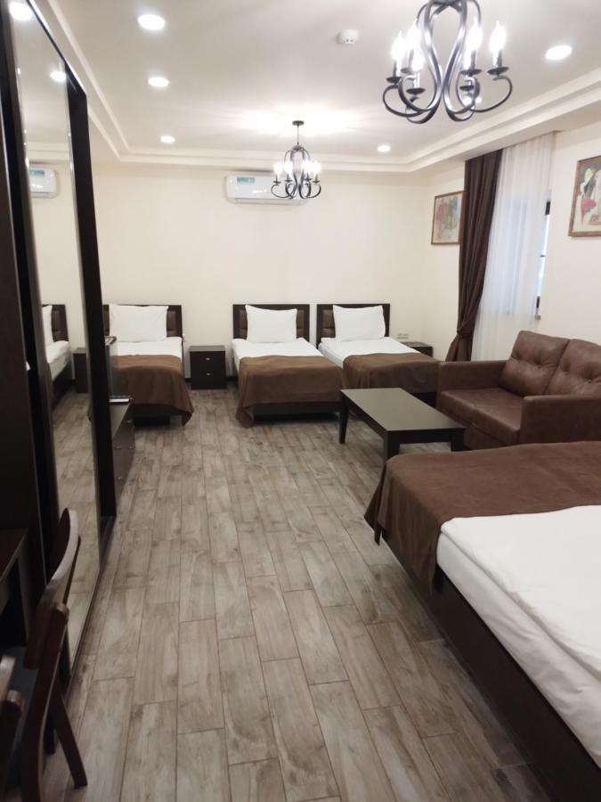 יירבאן Boutique Living Hotel מראה חיצוני תמונה