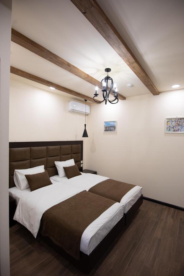 יירבאן Boutique Living Hotel מראה חיצוני תמונה
