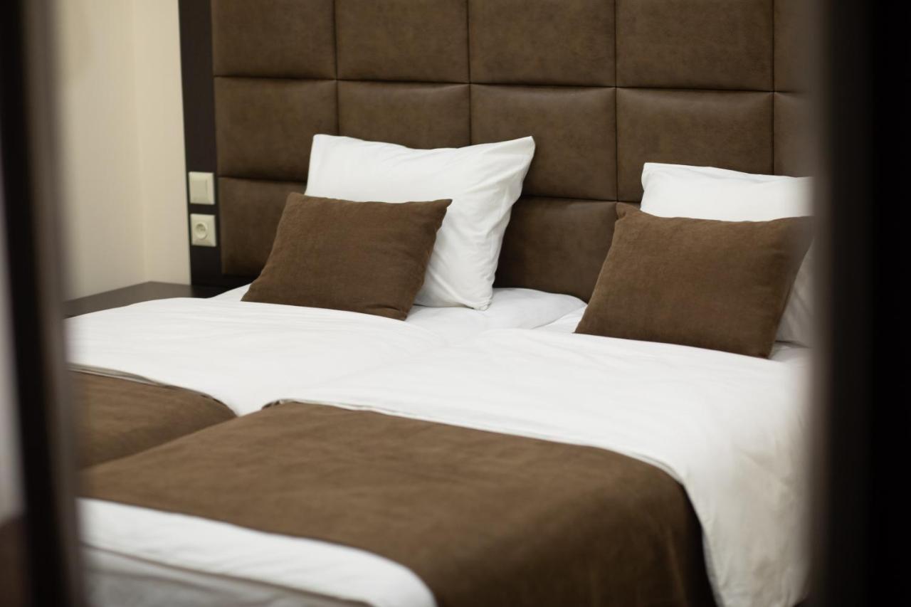 יירבאן Boutique Living Hotel מראה חיצוני תמונה