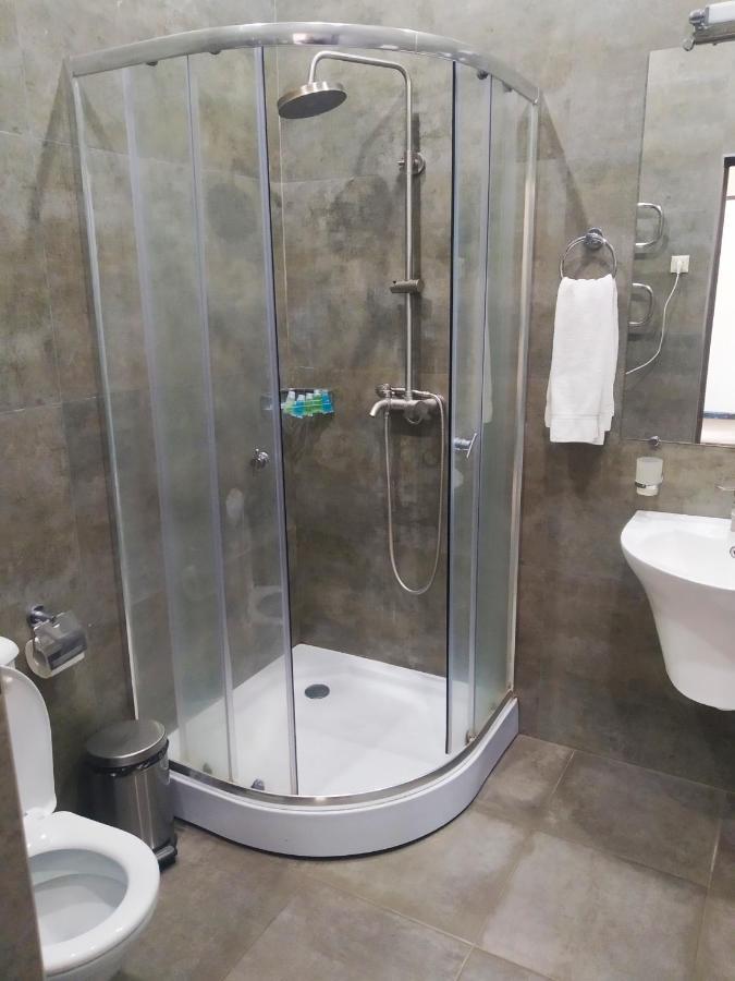 יירבאן Boutique Living Hotel מראה חיצוני תמונה