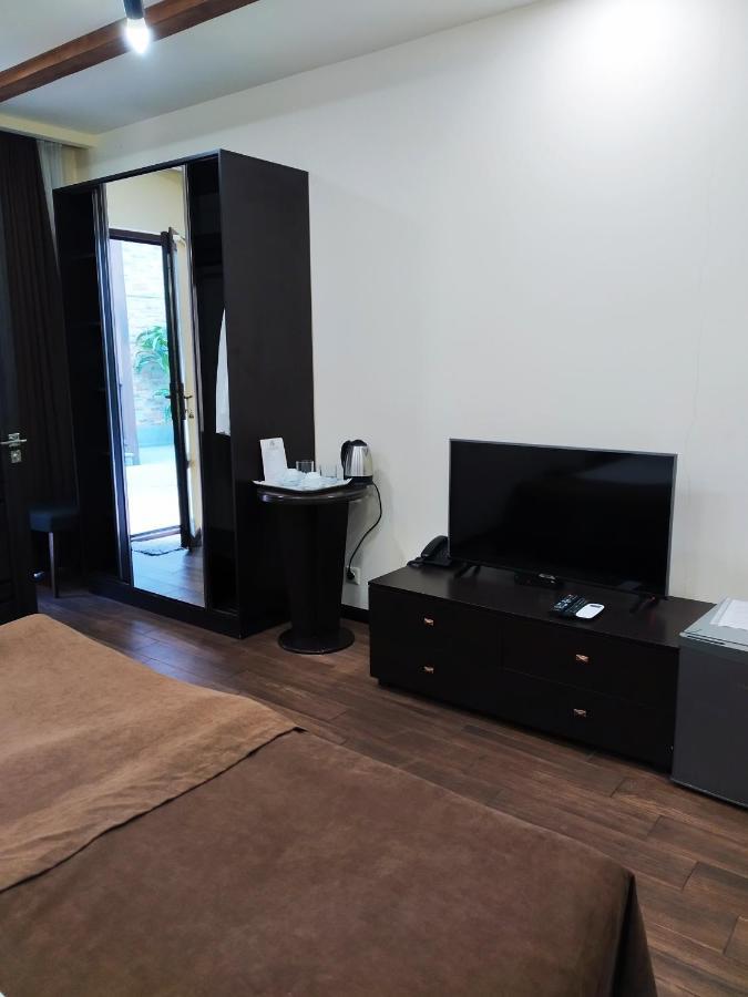 יירבאן Boutique Living Hotel מראה חיצוני תמונה