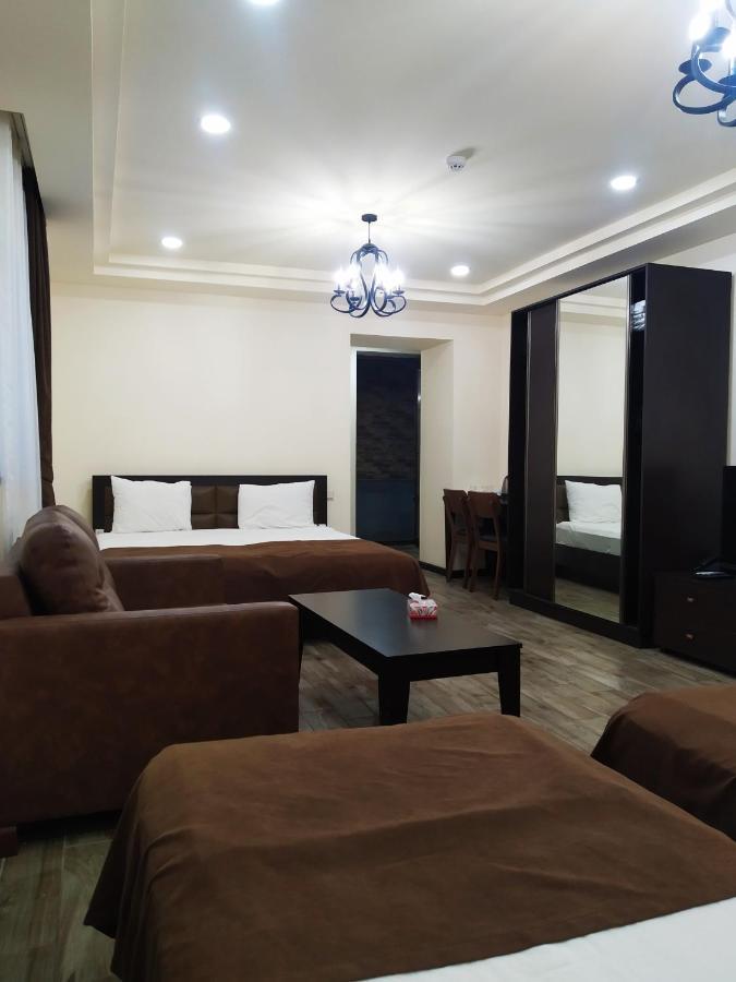 יירבאן Boutique Living Hotel מראה חיצוני תמונה